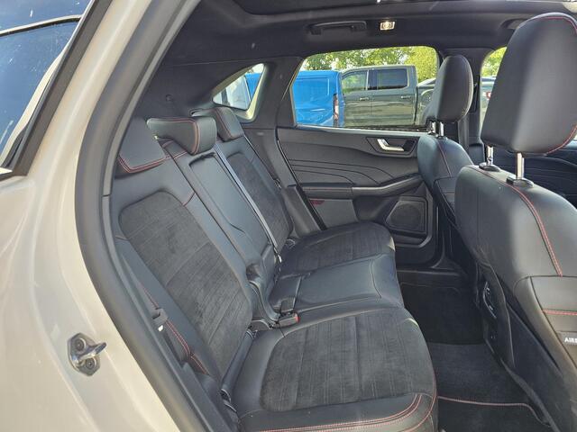 Ford KUGA 2.5 PHEV ST-Line X Panoramadak | 20 inch | Winter Pack | Head up Display | Adaptive LED | Bang&Olufsen | Driver assistance pack etc.