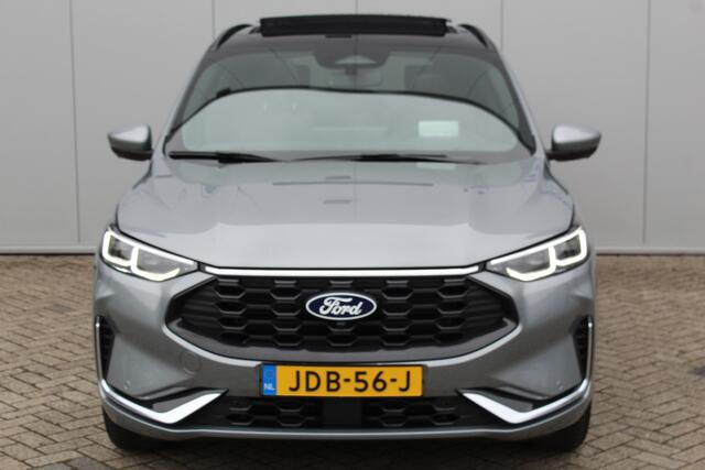 Ford KUGA 2.5-243pk PHEV ST-Line X. Nieuwste model ! Mooie luxe en comfortabele Ford Kuga ! Trekgewicht 2.100kg ! Elektr. panoramadak, Elektr. inklapb. trekhaak, stoel-, stuur- en voorraamverw., lane- en side assist, 360gr. camera, HUD, Apple/Android, Elektr. vers