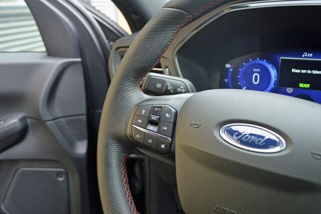 Ford KUGA VERWACHT 2.5 PHEV ST-Line X Navi, panoramadak, winterpack, driver pack, trekhaak, B&O soundsysteem