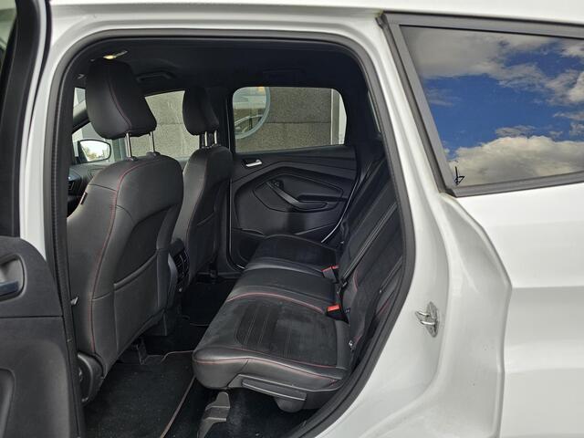 Ford KUGA 1.5 EcoBoost ST Line