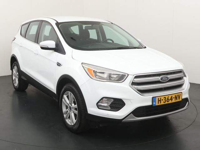 Ford KUGA 1.5 EcoBoost 120 pk Trend Ultimate | Trekhaak | Navi | Clima | Cruise | 4 seiz. banden | PDC V+A