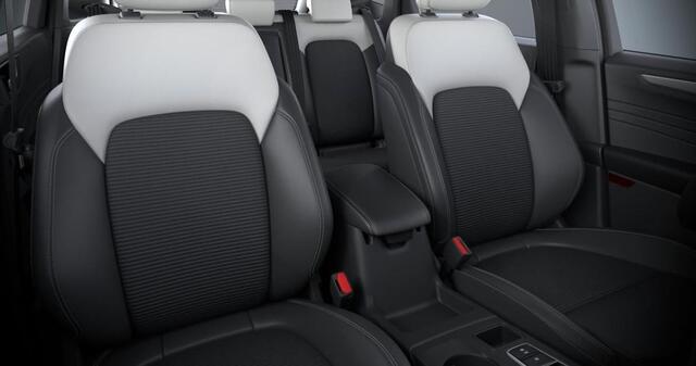 Ford KUGA 2.5 PHEV Sound Edition 243pk | Ford Voorraad | Panorama Dak | 20 inch Lichtmetaal | Winterpack | Matrix LED | Driver Assistance Pack