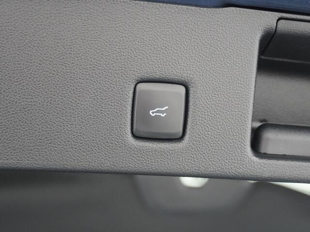 Ford KUGA 2.5 PHEV 225pk ST-Line X | Trekhaak | Pano | Winterpack | Adapt. Cruise | Camera's |