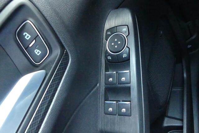 Ford KUGA 1.5 EcoBoost ST-Line CRUISE, CLIMA, WINTER PACK, NAVI, LANE ASSIST, PDC V&A, CAMERA, 8.574KM