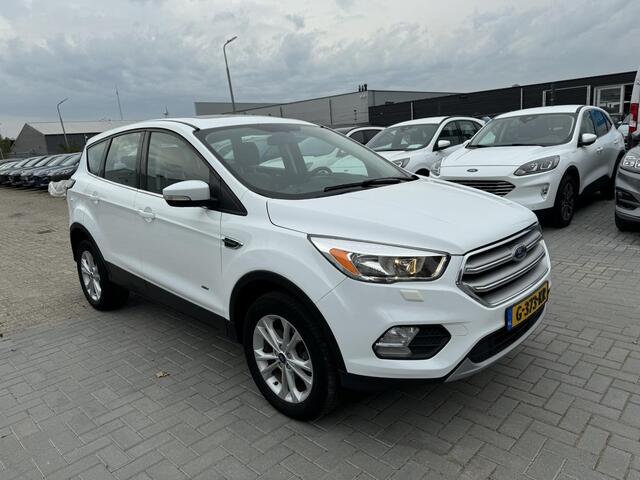 Ford KUGA 1.5 EcoBoost Titanium 182pk | Trekhaak | Winterpack | Panoramadak