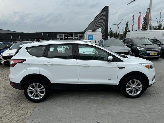 Ford KUGA 1.5 EcoBoost Titanium 182pk | Trekhaak | Winterpack | Panoramadak