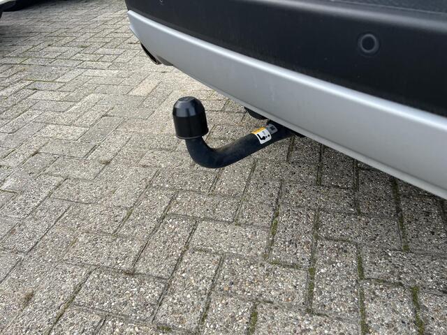 Ford KUGA 1.5 EcoBoost Titanium 225pk | Head Up Display | Matrix LED | Winterpack | Trekhaak | 1.800kg Trekgewicht