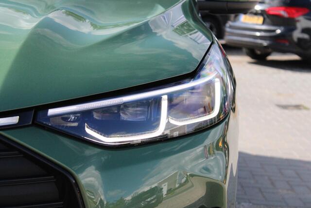 Ford KUGA 2.5 FHEV ST-Line X 190pk | Driver Assistance Pack | Winterpack | Panoramadak | Technology Pack | Geen Stekker nodig | All Season banden