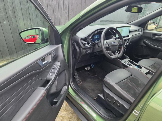 Ford KUGA 2.5 PHEV ST-Line X