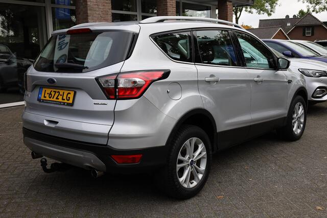 Ford KUGA 1.5 EcoBoost Titanium HALF-LEER TREKHAAK KEYLESS-START CLIMA CRUISE NAVI BT-TELEFOONVERB. PDC 17''LMV