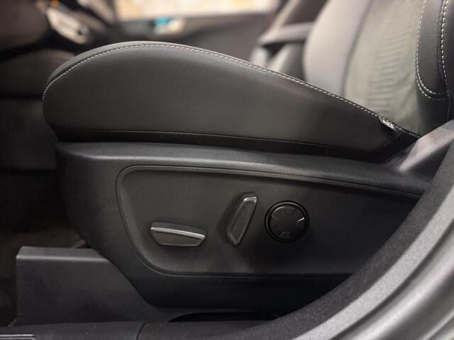 Ford KUGA 2.5 PHEV 243pk Active X Nieuw Model Full Options Panoramadak Garantie tot 24-9-2028/max. 100.000km