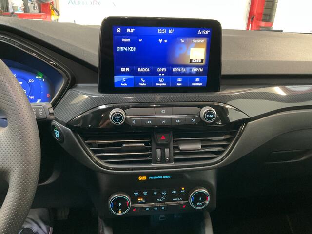 Ford KUGA 2.5 PHEV ST-Line X Climate control , Navigatie , Cruise Control , Bluetooth Android/Apple carplay , LED dagrijverlichting , Parkeersensoren