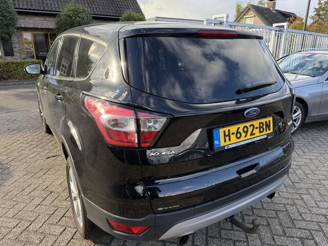 Ford KUGA 1.5 EcoBoost Titanium