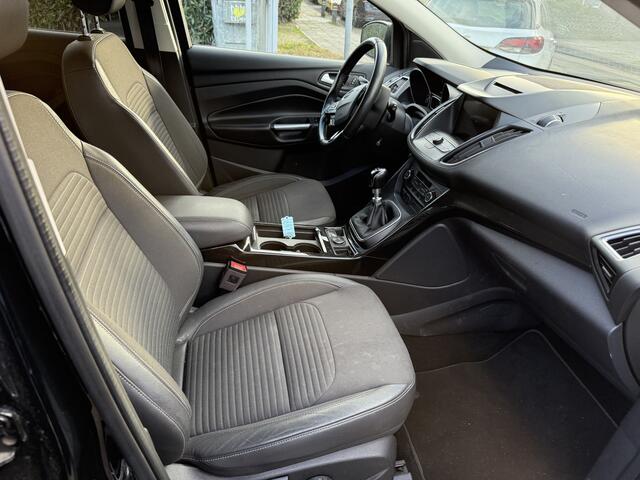 Ford KUGA 1.5 EcoBoost Titanium