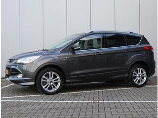 ford-kuga-1.5-titanium-styling-pack