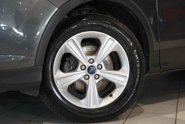 Ford KUGA 1.5 Trend + WINTERPAKKET / NAVIGATIE / PDC