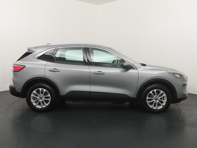 Ford KUGA 2.5 225PK PHEV Titanium | Winter pack | Trekhaak | Camera | All season banden | 1e eigenaar |