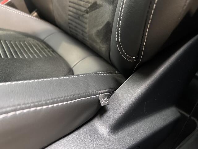 Ford KUGA 2.5 PHEV 243 pk Active X | Trekhaak | Pano | Winter Pack | Matrix LED | Adapt. Cruise | 360° Camera | Origineel NL