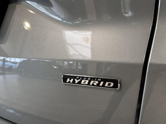 Ford KUGA 2.5 PHEV 243 pk ST-Line | Trekhaak | Winter Pack | LED | Camera | Navi | Clima | Cruise | 2100 kg trekgew. | Origineel NL