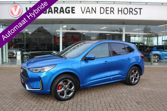 Ford KUGA 2.5-243pk PHEV ST-Line X. 2100kg trekgewicht ! Nieuw Model ! Van ¤. 54.937,- voor ¤. 43.735,- ! Trekgewicht van 2.100kg ! Elektr. verstelb. AGR stoelen voor, Stoel-, stuur-, voorraam- en achterbank verwarming, Elektr. panorama/schuif-kanteldak , Trekhaak 