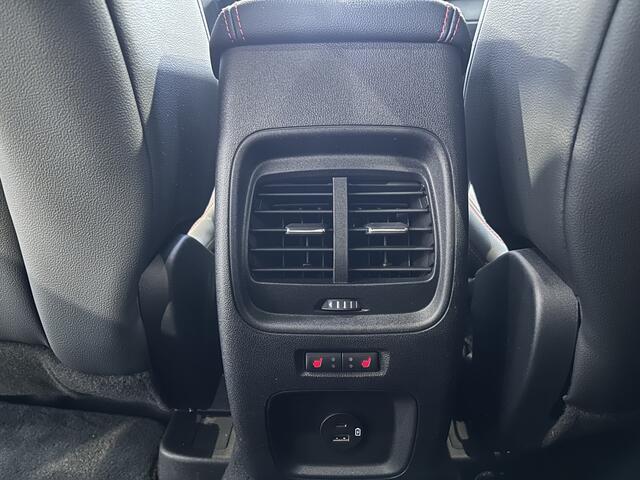 Ford KUGA 2.5 PHEV 225pk ST-Line X | Winterpack | Cruise Control | 1/2 Leer | All season | B&O | Dealer onderhouden |