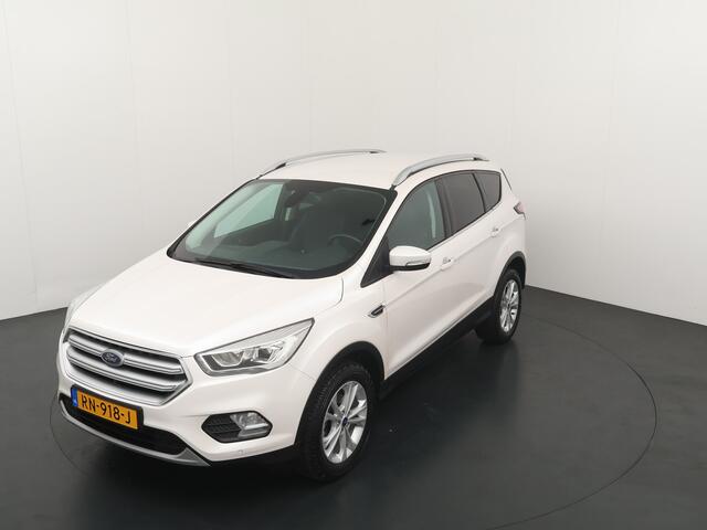Ford KUGA 1.5 EcoBoost 150pk Titanium | Trekhaak | Camera | Keyless | Voorruitverwarming | Cruise | Park. Sens. V+A |