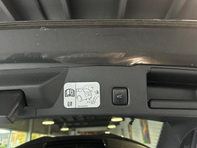 Ford KUGA 2.5 PHEV ST-Line X Pano / B & O / Navi / Elektr. Trekhaak / Head Up display