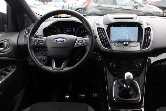 Ford KUGA 1.5 EcoBoost ST Line / Trekhaak / Camera / Leder&Alcantara / CarPlay / Keyless / B&O / 18'' / Navigatie / Dodehoek / DAB / Stoel+Stuurverwarming / Cruise Control