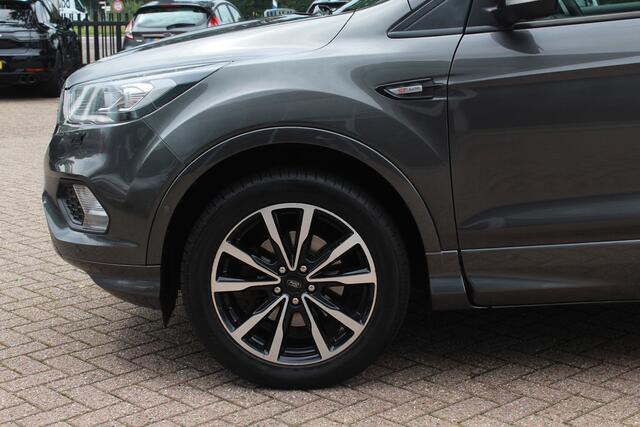 Ford KUGA 1.5 EcoBoost ST Line / Trekhaak / Camera / Leder&Alcantara / CarPlay / Keyless / B&O / 18'' / Navigatie / Dodehoek / DAB / Stoel+Stuurverwarming / Cruise Control