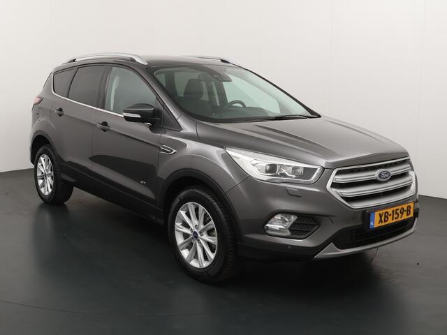 Ford KUGA 182PK EcoBoost Titanium Automaat | Xenon | Elektr. achterklep | Elektr. trekhaak | Winter Pack |