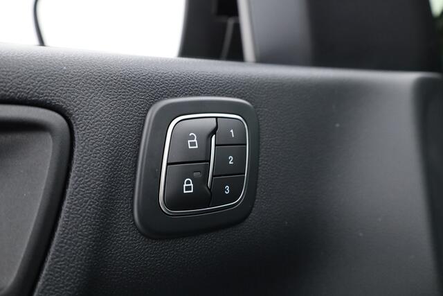 Ford KUGA 2.5 FHEV Active X | Pano | HUD | Winter pack | 360cam | Adapt. Cruise | 20'' | B&O Audio | Elek. Stoelen