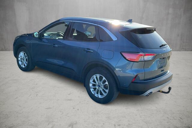 Ford KUGA 2.5-225pk PHEV Titanium X. Hybride rijden voor een reële prijs ! Stoel-, stuur- en voorraamverw., Aadapt. cruise controlSide- en lane assist, B&O soundsyst., Trekhaak afneemb. kogel, Climate control, Navigatie, Cruise Control, Bluetooth, Elektr. achterkl