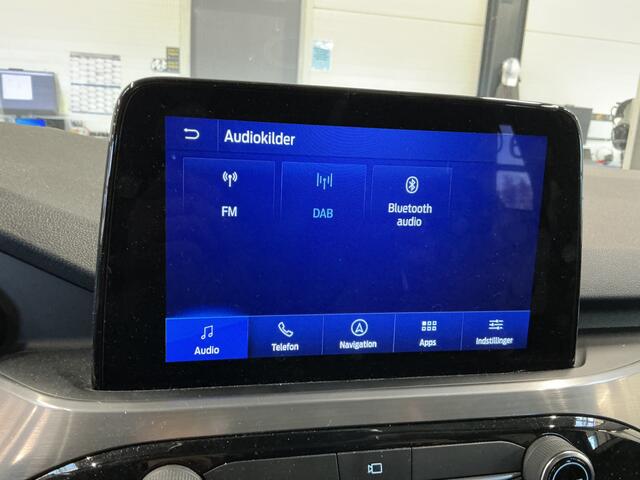 Ford KUGA 2.5-225pk PHEV Titanium X. Hybride rijden voor een reële prijs ! Stoel-, stuur- en voorraamverw., Aadapt. cruise controlSide- en lane assist, B&O soundsyst., Trekhaak afneemb. kogel, Climate control, Navigatie, Cruise Control, Bluetooth, Elektr. achterkl