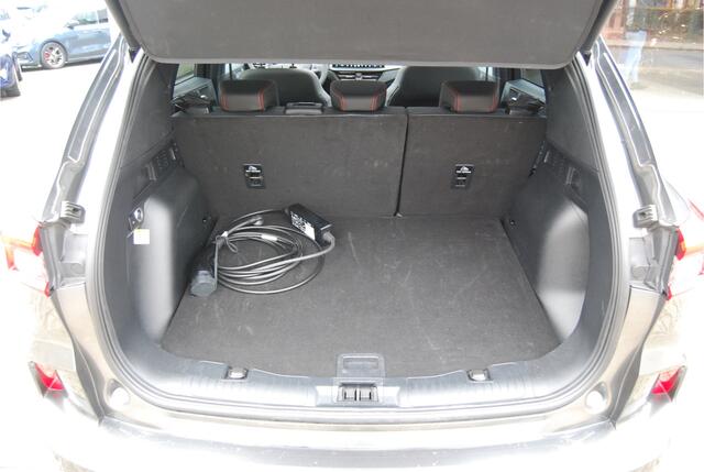 Ford KUGA 2.5 PHEV 243PK ST-Line X | PANORAMADAK | TREKHAAK | LED MATRIX | STOEL- STUUR VERWARMING