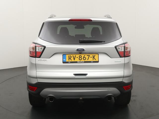 Ford KUGA 1.5 Titanium 4WD 182PK | Trekhaak | Winter pack | BLIS | Cruise | Camera | Navi |