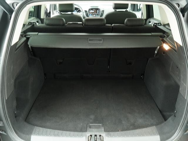 Ford KUGA 1.5 EcoBoost 182 pk Vignale | Trekhaak | Pano | Winter Pack | Leder | Camera | Adapt. cruise | 100% dealer onderh.