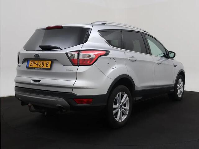 Ford KUGA 150pk Ultimate Navi Trekhaak Winter & Parking pack Privacy Glass Dealeronderhouden