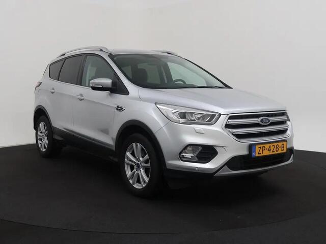 Ford KUGA 150pk Ultimate Navi Trekhaak Winter & Parking pack Privacy Glass Dealeronderhouden