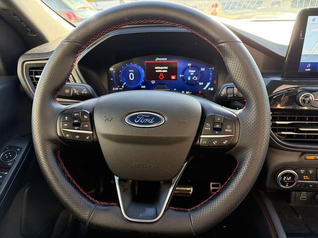 Ford KUGA 2.5 PHEV ST-Line X Panoramadak Head-up display 20" licht metalen velgen Trekhaak wegklapbaar
