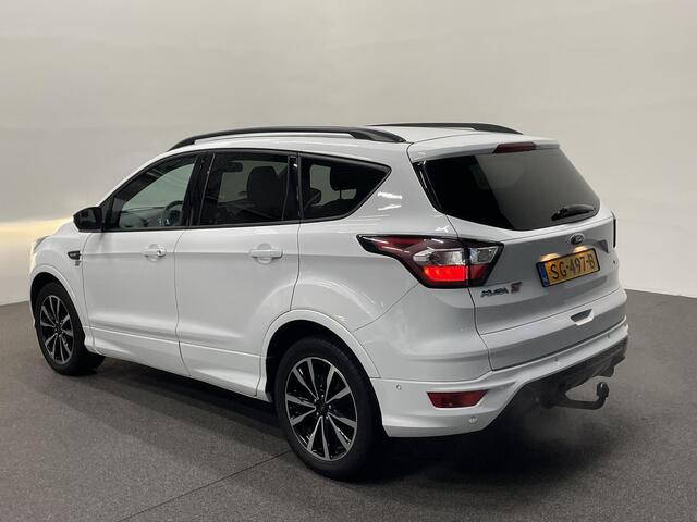 Ford KUGA 1.5 EcoBoost ST Line Navigatie Xenon Automatische Airco Bluetooth Cruise Control Parkeersensoren voor+ achter Dakrails Trekhaak 18 inch weinig kilometers!