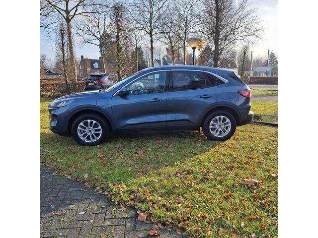 Ford KUGA 2.5 Duratec PHEV Titanium CVT