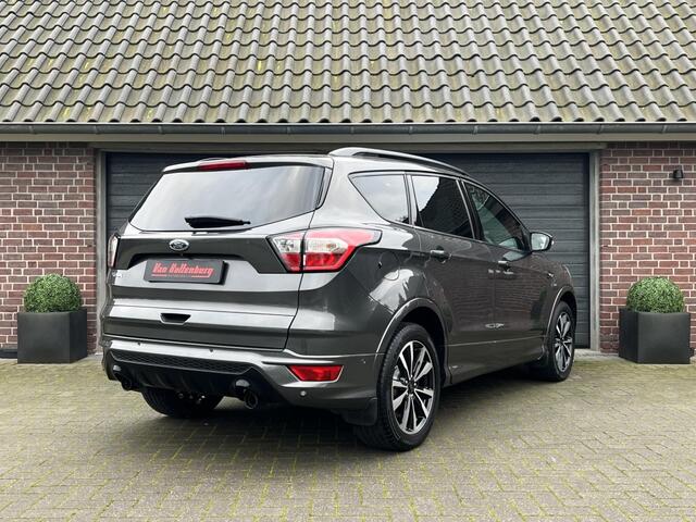 Ford KUGA 1.5 ST-Line Winterpack Led Trekhaak 2000Kg Camera Keyless