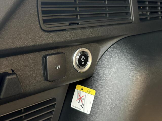 Ford KUGA 2.5 PHEV ST-Line 243pk| Nieuw Model! | Wegklapbare Trekhaak | Winter Pack | 2.100kg Trekgewicht