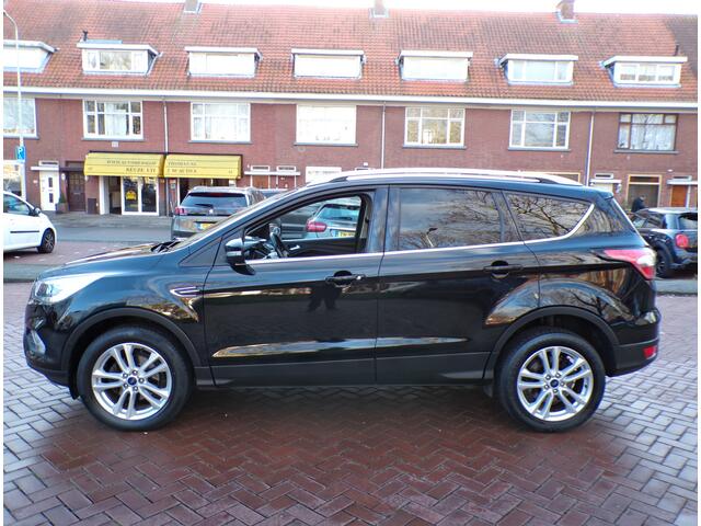 Ford KUGA 1.5 EcoBoost 150PK.... NAVI CAMERA TEL CRUISECONT TREKHAAK.....