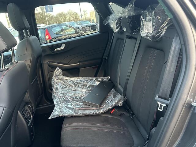 Ford KUGA 2.5 PHEV ST-Line X NIEUWE AUTO| FABRIEKSGARANTIE WINTERPACK | PANO | 360 CAMERA| ELEK. ACHTERKLEP| ACHTERBANK VERWARMD| STOEL + STUURVERWARMING| SUPER COMPLEET!