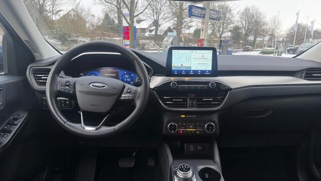Ford KUGA 2.5 PHEV TITANIUM / Winter pack