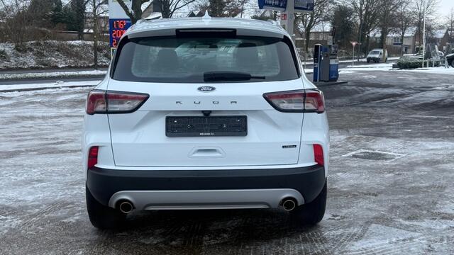 Ford KUGA 2.5 PHEV TITANIUM / Winter pack