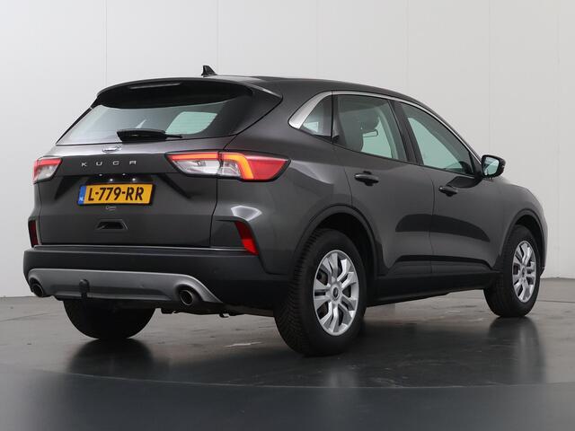 Ford KUGA 1.5 EcoBoost Trend | Airconditioning | Cruise Control | Navigatie | Trekhaak | Parkeersensoren |