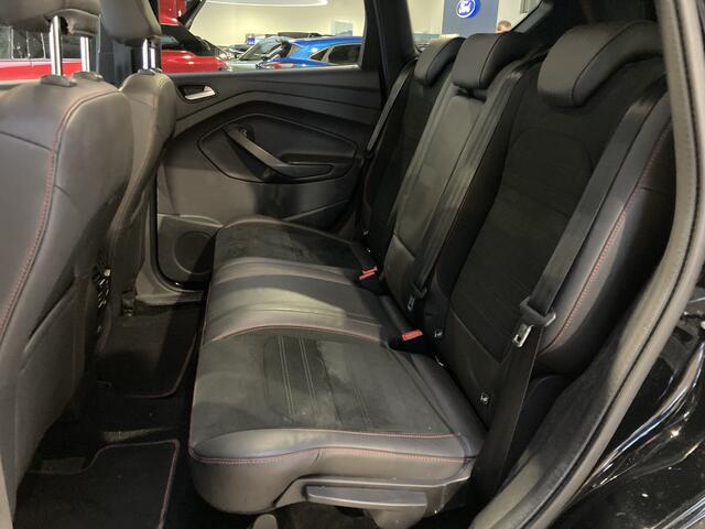 Ford KUGA 1.5 EcoBoost 150 pk ST Line | Navi | Clima | Cruise | Apple Carplay | 4 seiz. banden | 100% dealer onderh.