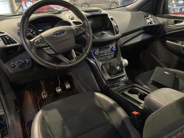 Ford KUGA 1.5 EcoBoost 150 pk ST Line | Navi | Clima | Cruise | Apple Carplay | 4 seiz. banden | 100% dealer onderh.